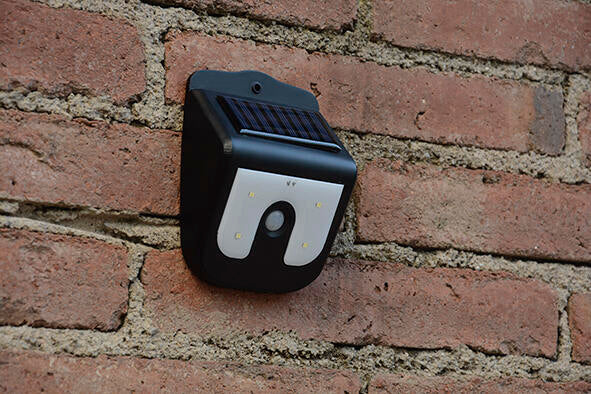 Lámpara Solar LED con Sensor de Movimiento para Exterior