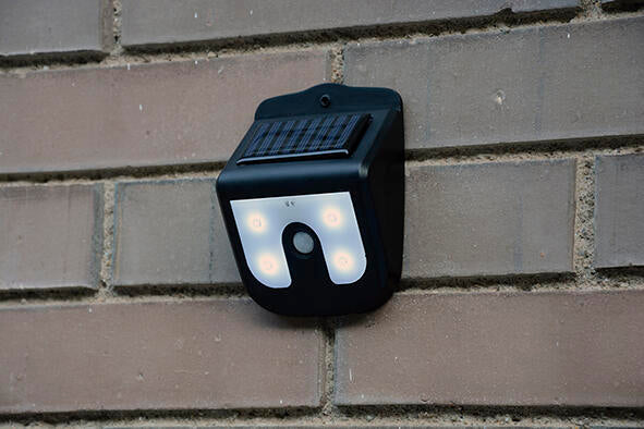 Lámpara Solar LED con Sensor de Movimiento para Exterior